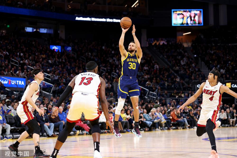 亚洲比赛中 亚洲比赛中